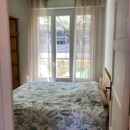 Coeur De Ville, Balcon & Parking Gratuit アパート サン・ナゼール